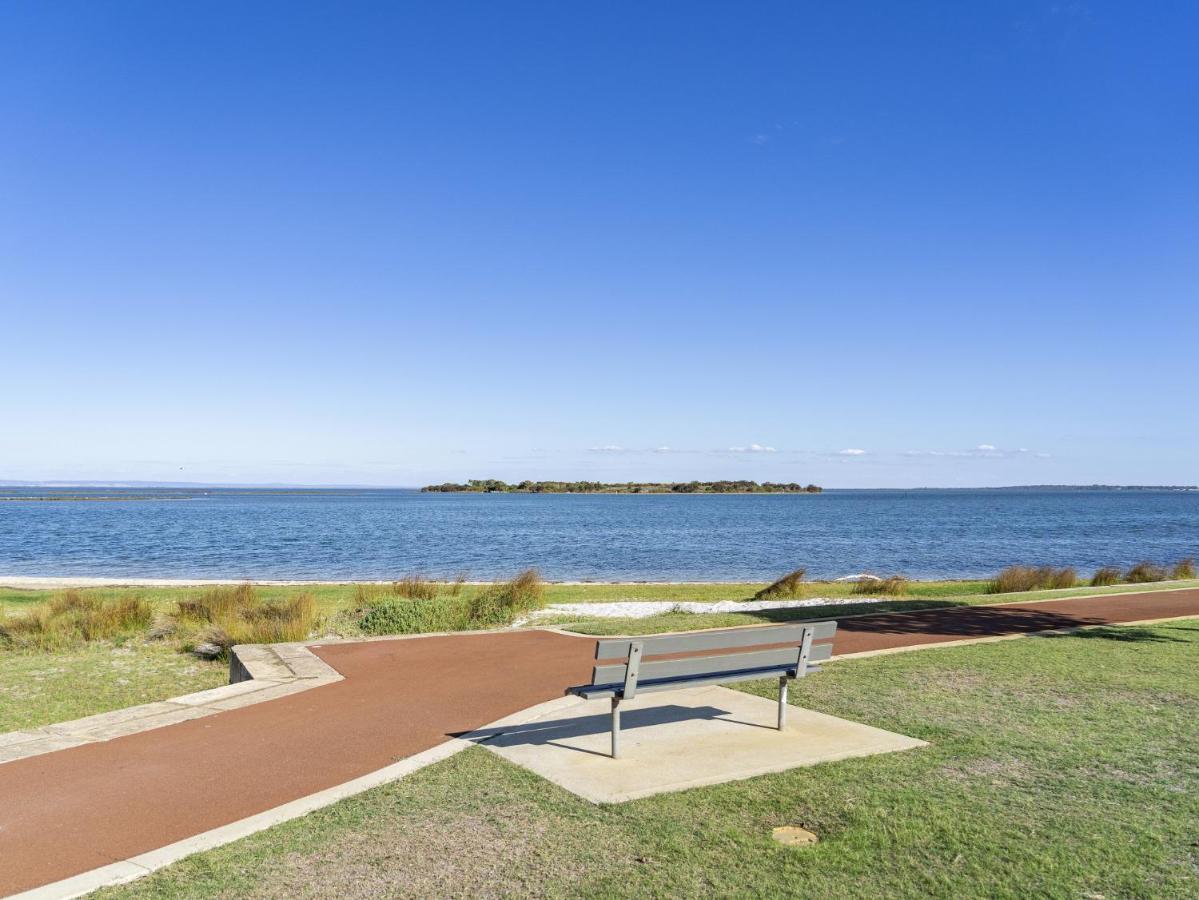 Estuary Break In Erskine Villa Mandurah Exterior photo